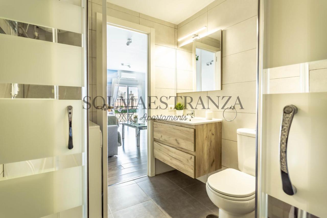 Atarazanas Apartment By Sol Maestranza Málaga Exteriör bild